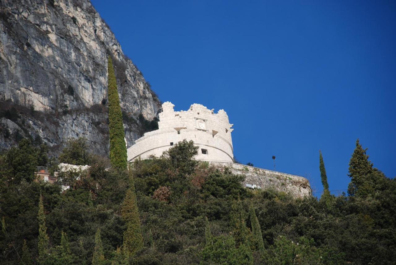 Gardainn Martini Riva del Garda Exterior photo