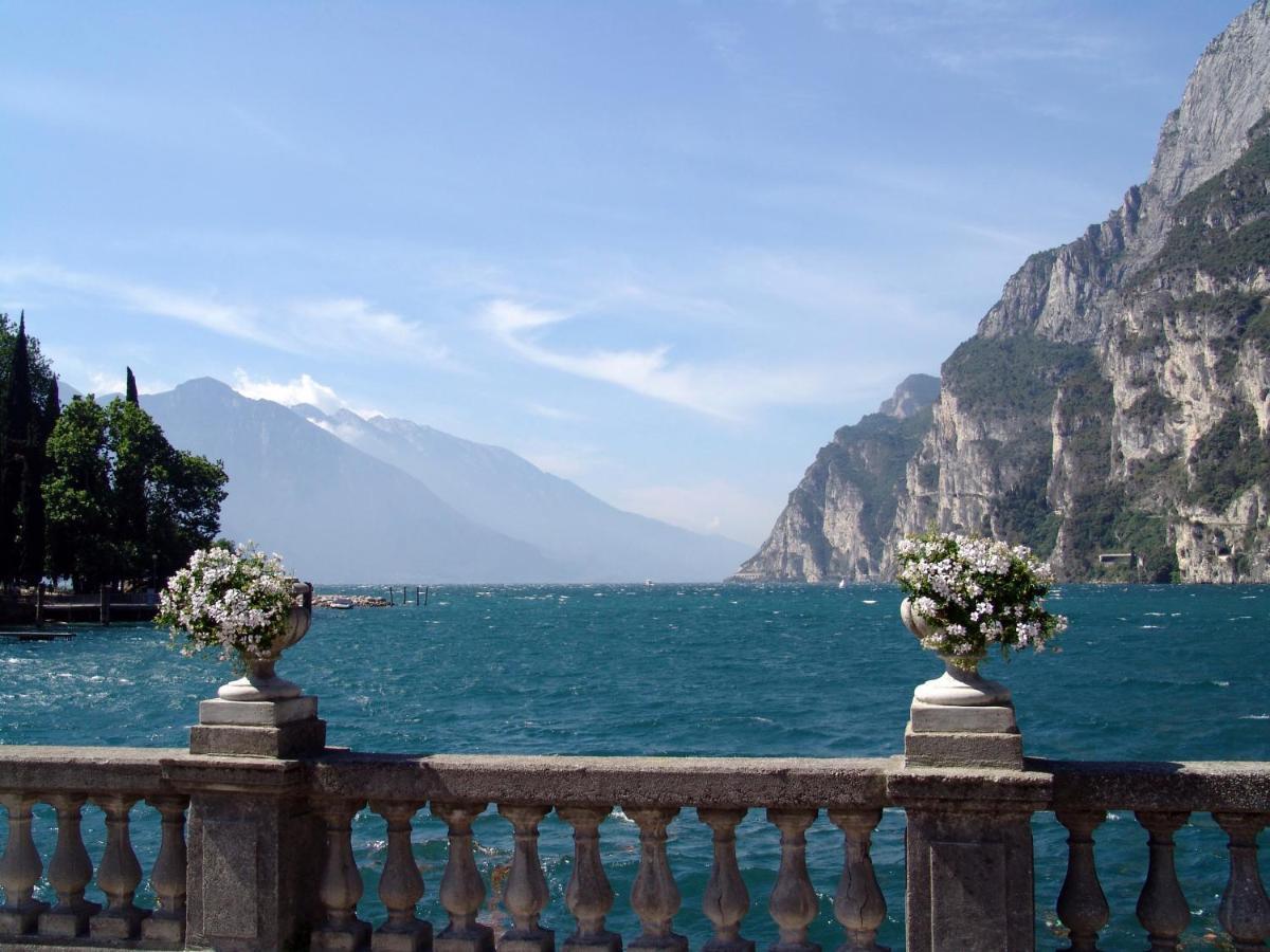Gardainn Martini Riva del Garda Exterior photo